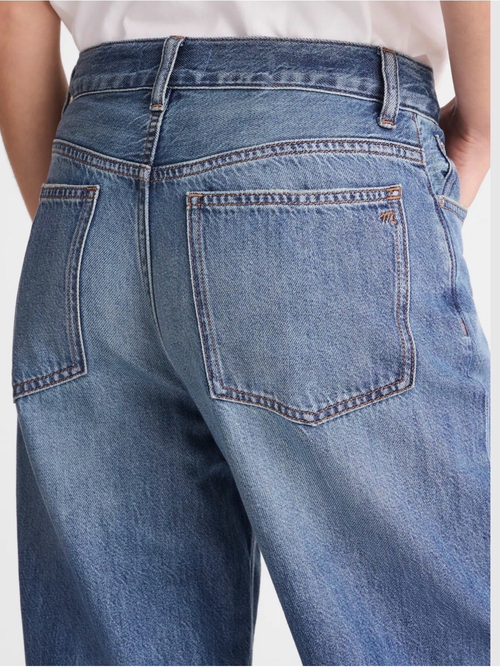 Madewell The Low-Slung Baggy Jean in Airy Denim - Picture 6 of 14